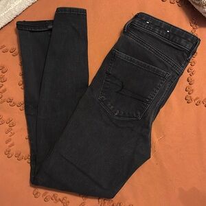 American Eagle Skinnies